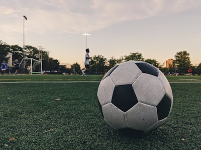 فيفا موبايل مهكرة ترايد موددليلك الشامل للتحميل والاستخدام