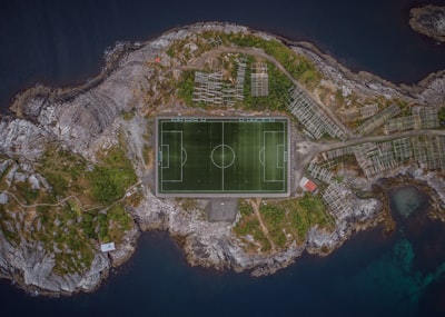 ريالمدريدوليفربولنهائيدوريابطالاوروبا2018معركةالأساطيرفيكييف
