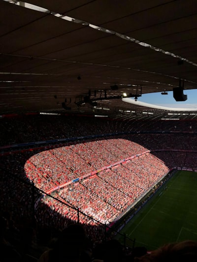 لعبةريالمدريدوليفربولمباشرمواجهةأسطوريةفيكرةالقدم لعبةريالمدريدوليفربولمباشرمواجهةأسطوريةفيكرةالقدم