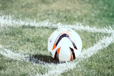 رونالدوالبرازيليأسطورةكرةالقدمالتيلاتُنسى